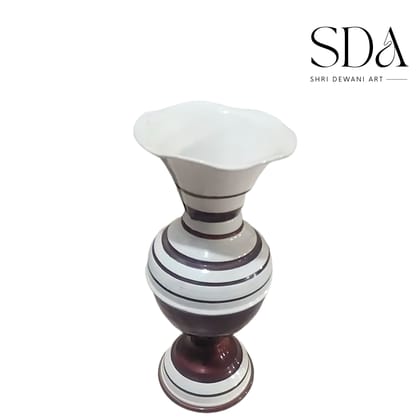 Modern Flower Vase, For Home decor, living room, garden Modern Flower Vase, For Home decor, living room, garden