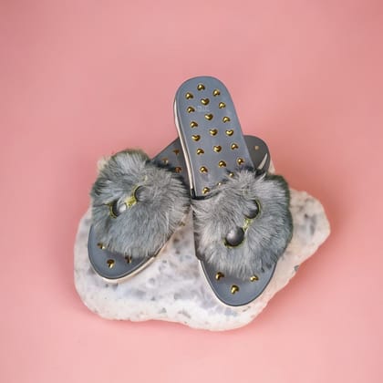 Flip Flops for women the perfect blend of style, comfort.. Flip Flops for women the perfect blend of style, comfort..