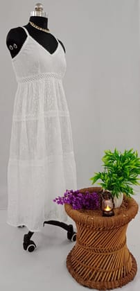 NV91533/E001-NV91533/E004 -Pure Comfort: Ankle-Length Pure Cotton White Dress