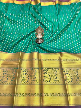 Green Color Long Border Saree with Gold Zari work Contrast Pallu and Plain Bordered Blouse