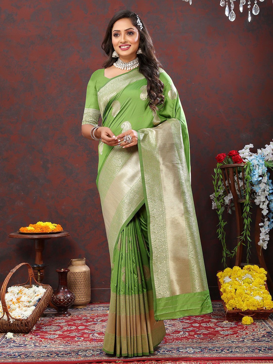 Parotgreen Soft Silk Woven Design Gold Zari Weaving Saree