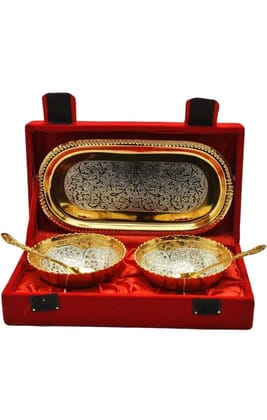 Brass Serving Bowl Brass Golden and Silver Plated Serving Bowl Spoon and Tray 5 Piece for Diwali Gift (Pack of 5, Gold, Silver) Brass Serving Bowl Brass Golden and Silver Plated Serving Bowl Spoon and Tray 5 Piece for Diwali Gift (Pack of 5, Gold, Silver)