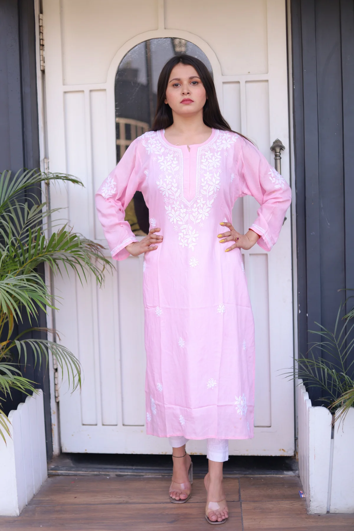 ELIZABETH CHIKANKARI MODAL KURTI | PINK