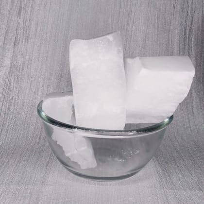 Vogue Vela Paraffin 500 Gram Pack: Premium Solid Paraffin Wax for Candle Making, Skincare, and More