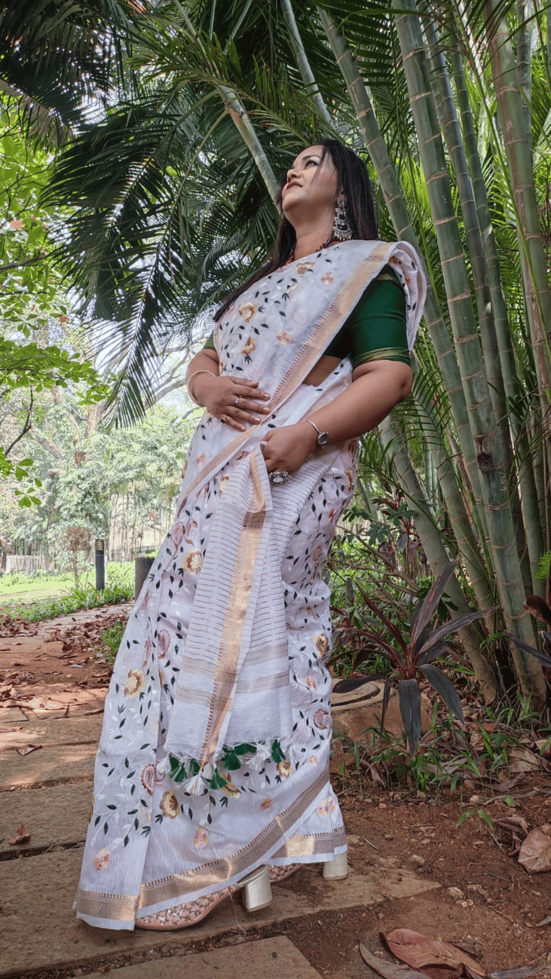 Silk Linen Embroidered Handloom Saree White With Blouse-5385