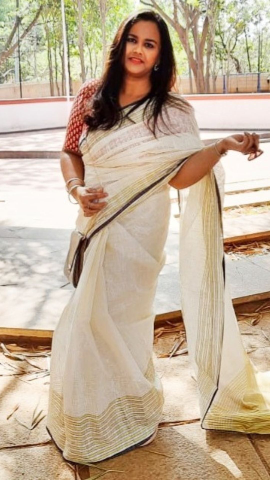 Khadi Linen Saree White Color with running blouse-1446