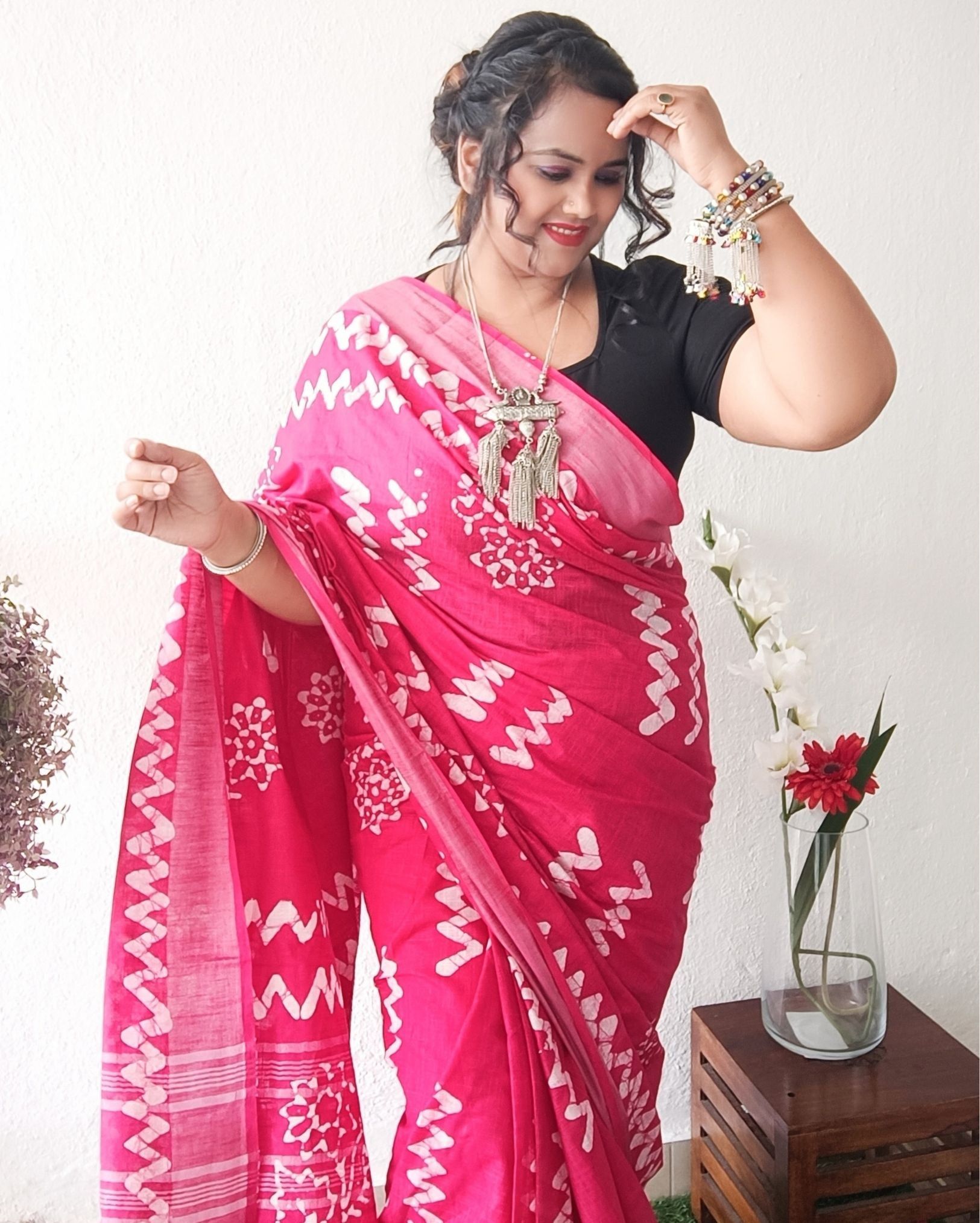 Slub Linen Batik Print Saree Pink Color with running blouse-9668