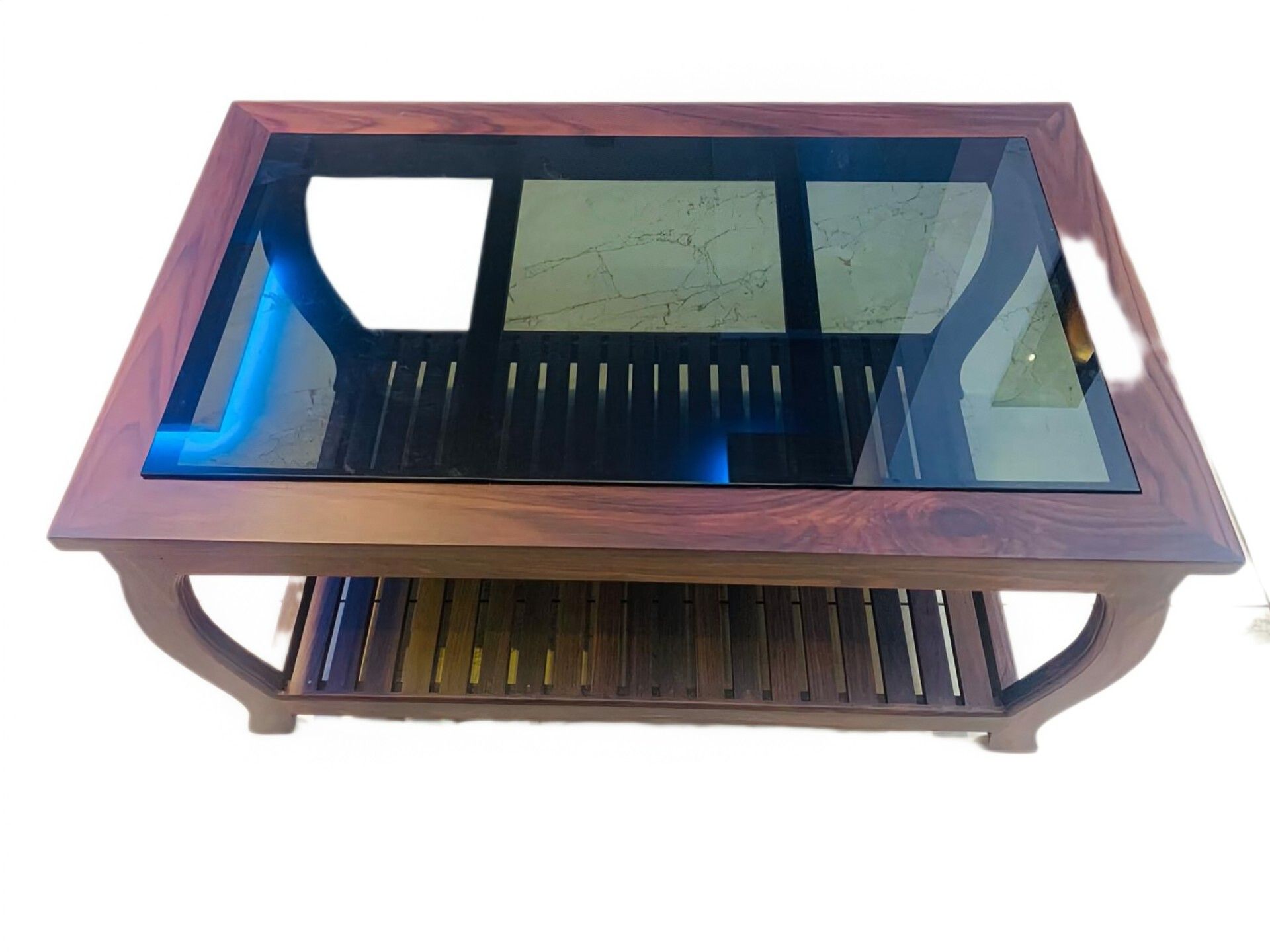 Tea table/Centre table/Teapoy