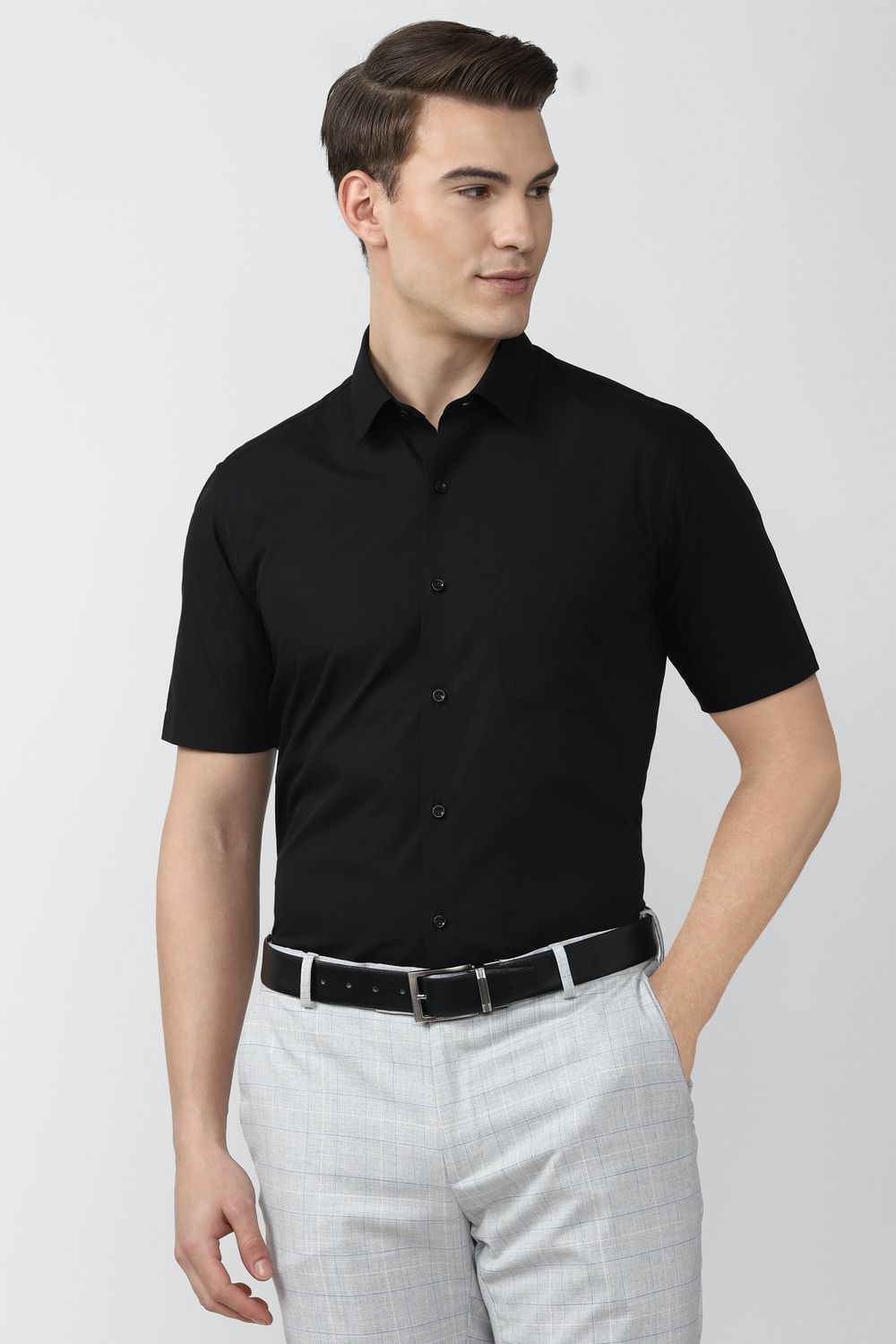 Men Black Regular Fit Formal Half Sleeves Formal Shirt