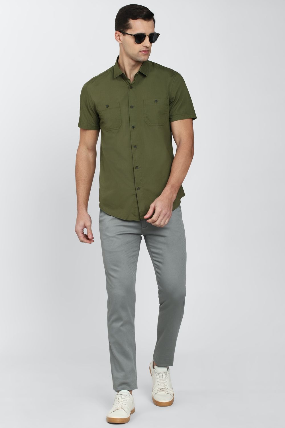 Men Olive Super Slim Fit Solid Half Sleeves Casual Shirt
