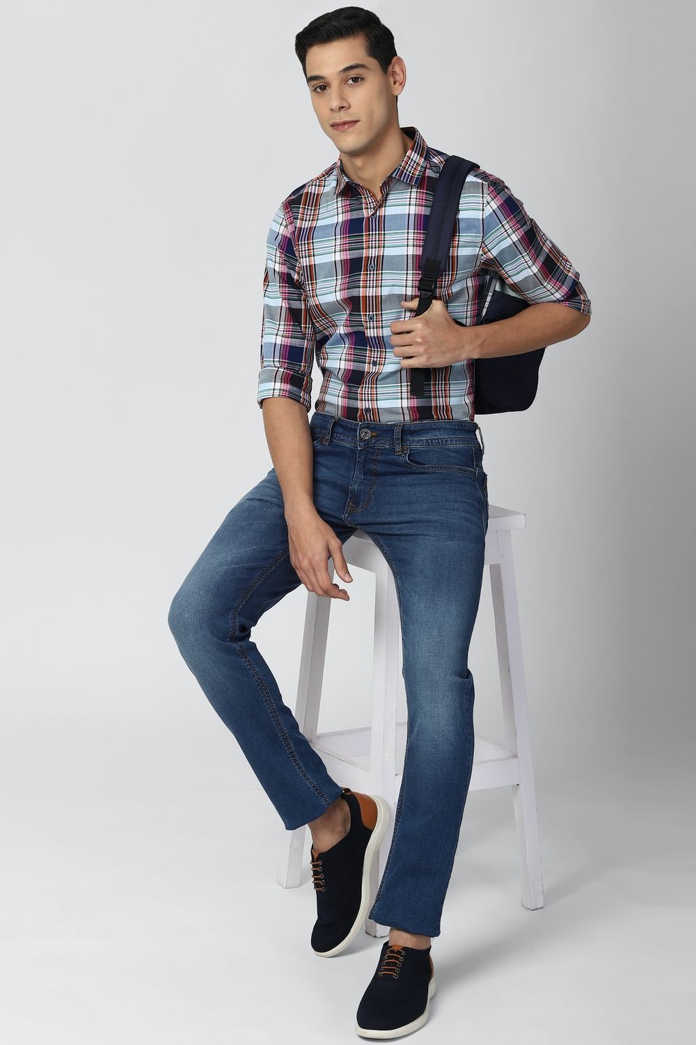 Men Blue Super Slim Fit Check Full Sleeves Casual Shirt