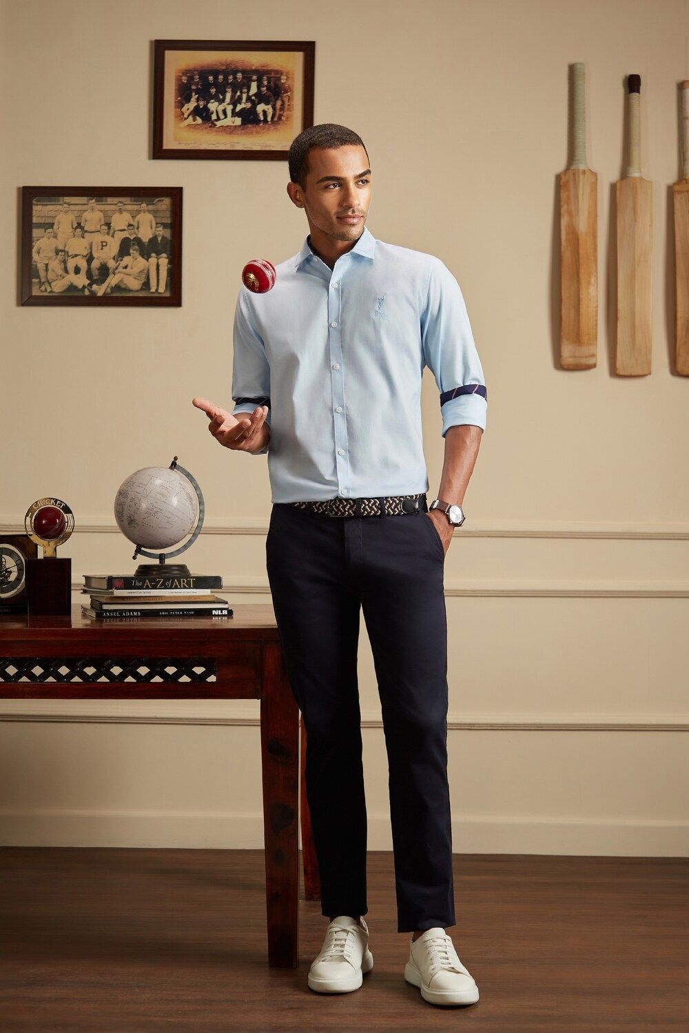 Men Blue Slim Fit Breathable Full Sleeves Casual Cotton Shirt with Non Curl Collar