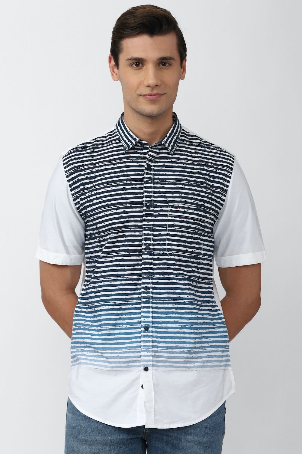 Men White Super Slim Fit Stripe Half Sleeves Casual Shirt