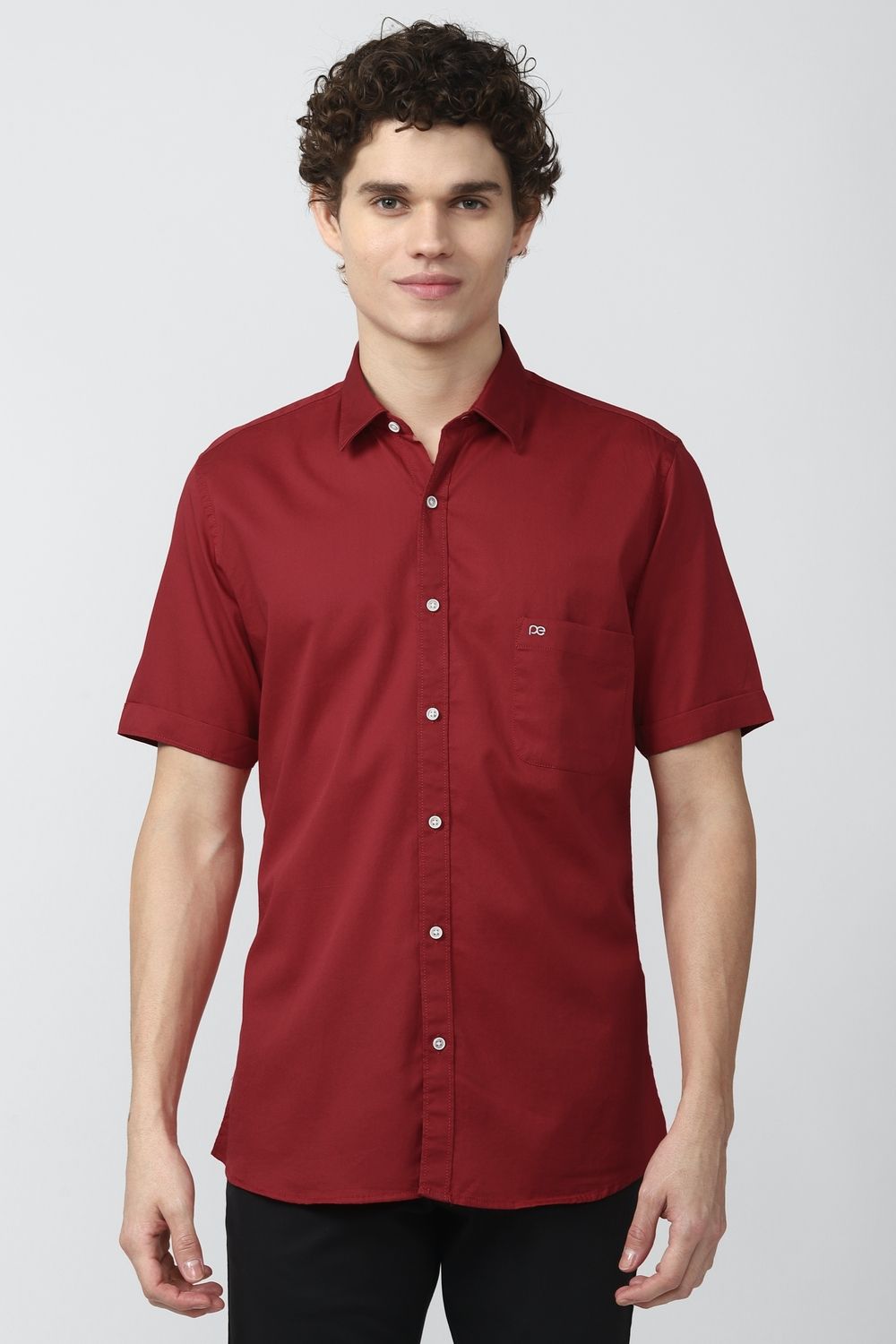 Men Maroon Slim Fit Solid Half Sleeves Casual Shirt