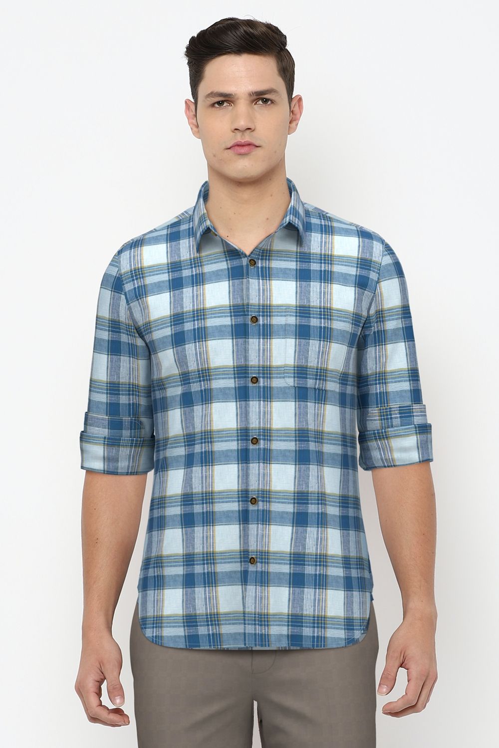Men Blue Slim Fit Check Full Sleeves Casual Shirt