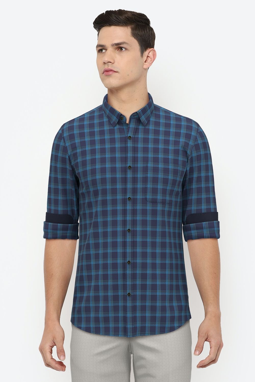 Men Blue Slim Fit Check Full Sleeves Casual Shirt