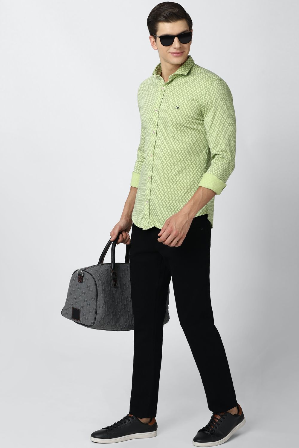 Men Green Slim Fit Solid Full Sleeves Casual Shirt