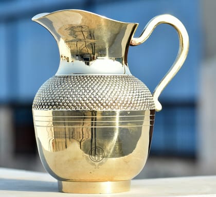 Brass Water Jug/Pitcher Storage and Serving Drinking Water for Home Hotel Restaurant Used.(JUGH-DANA-05) Brass Water Jug/Pitcher Storage and Serving Drinking Water for Home Hotel Restaurant Used.(JUGH-DANA-05)