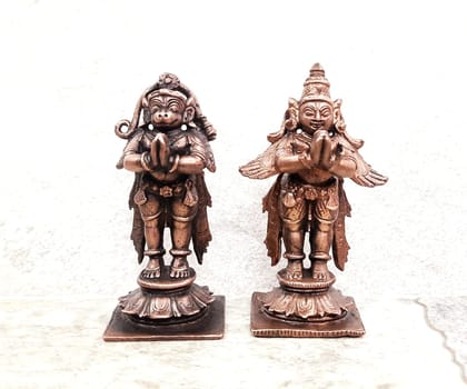 Searchers Paradise - Copper Idols Standing Garudar and Hanuman ,  3.1 inches, Copper Handmade 250 Grams, Patina Antique Finish, Pack of 1 Piece