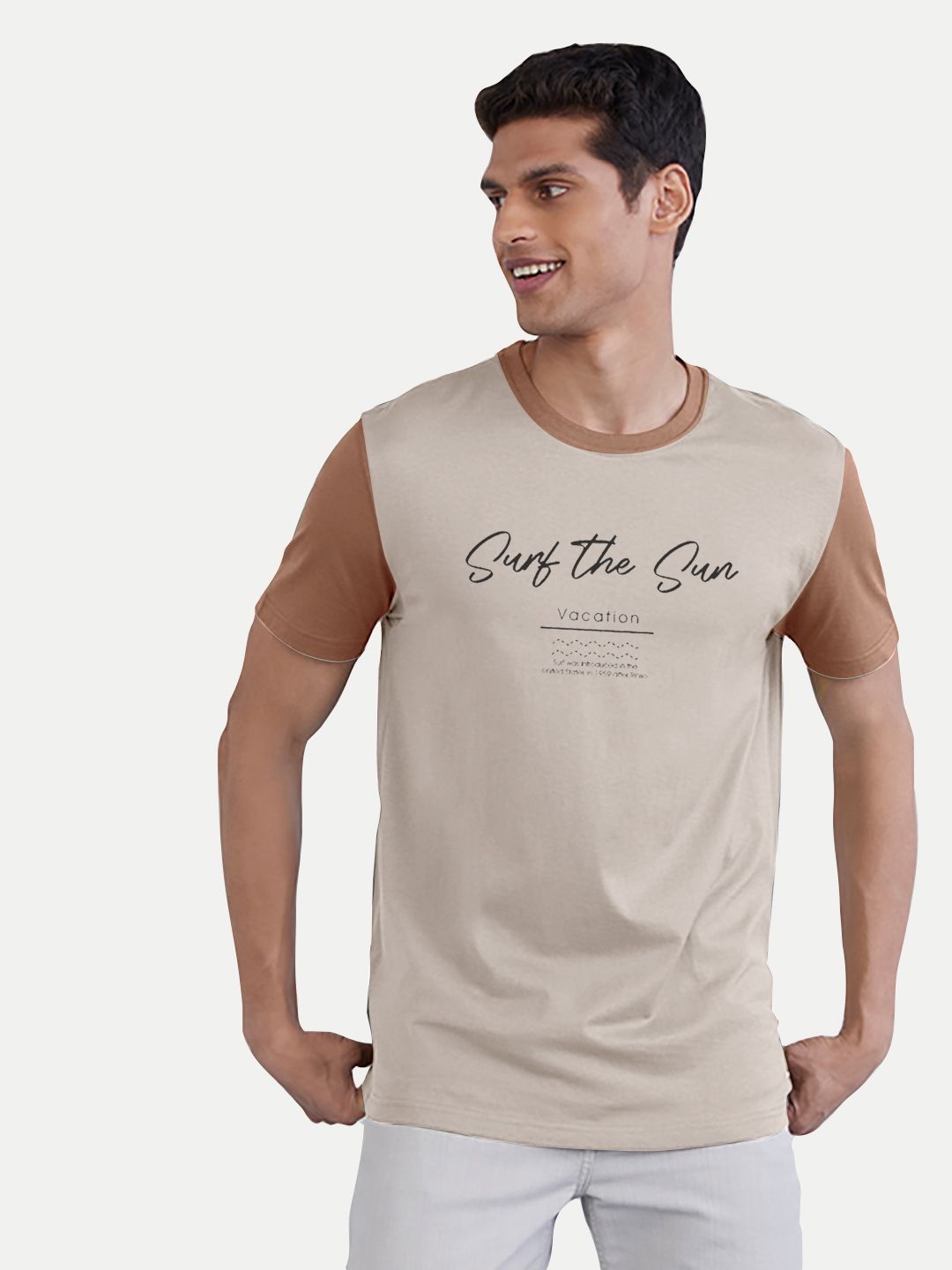 Men Cream Brown Typographic Printed Cotton Ringer T-shirt