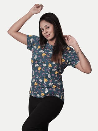 Women Grey Floral  Printed T-shirt