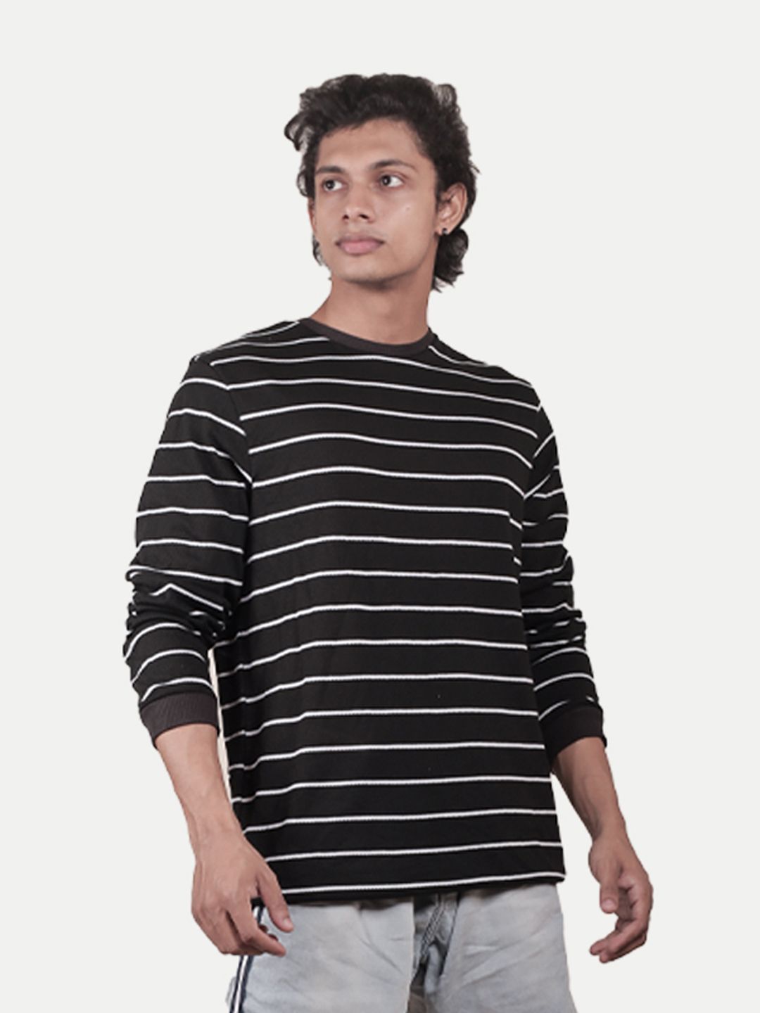 Men Black and White Striped textured loose Sweatshirt