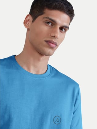 Men Light Blue Polyester Active Crew Neck T-Shirt
