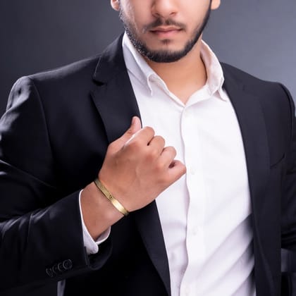 Trendsetter Men's Gold Stainless Steel Bracelet Kada Trendsetter Men's Gold Stainless Steel Bracelet Kada