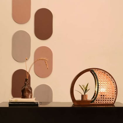 Lunary Table Lamp