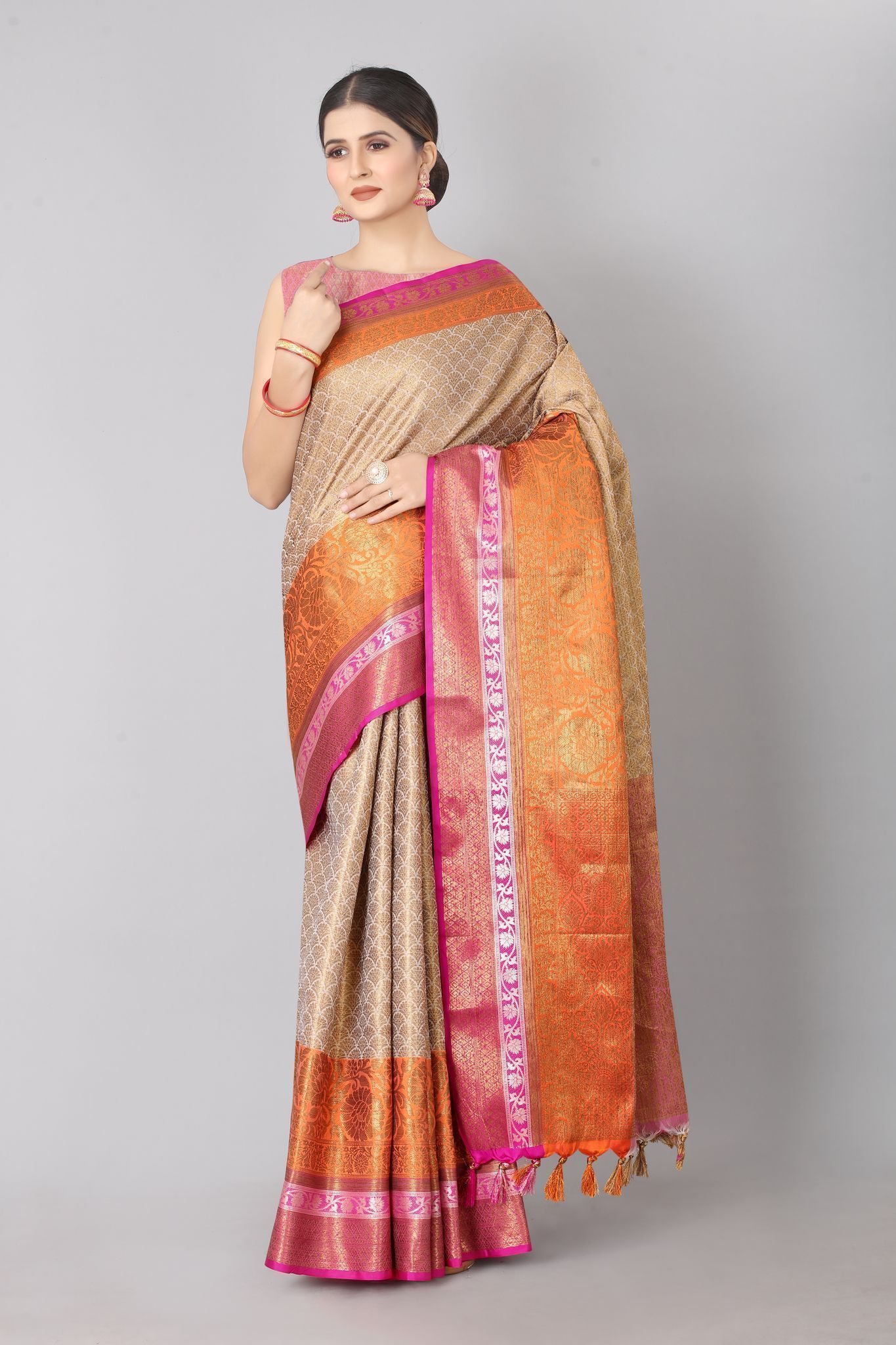Women Weaving Work Saree with Rich Pallu