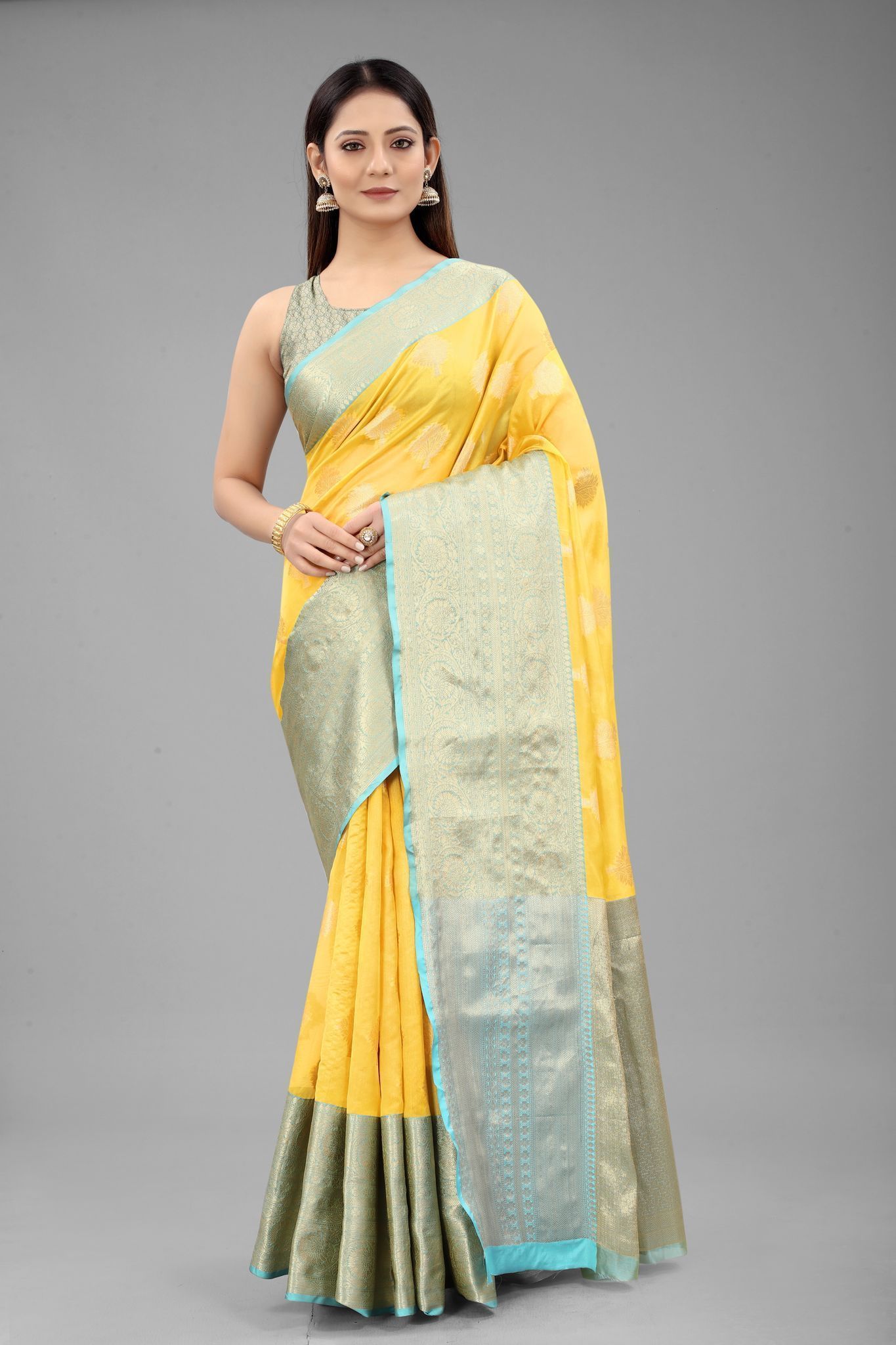 Silk Zone Women's Kanjiwaram Silk Woven Saree With Unstiched Blouse Piece