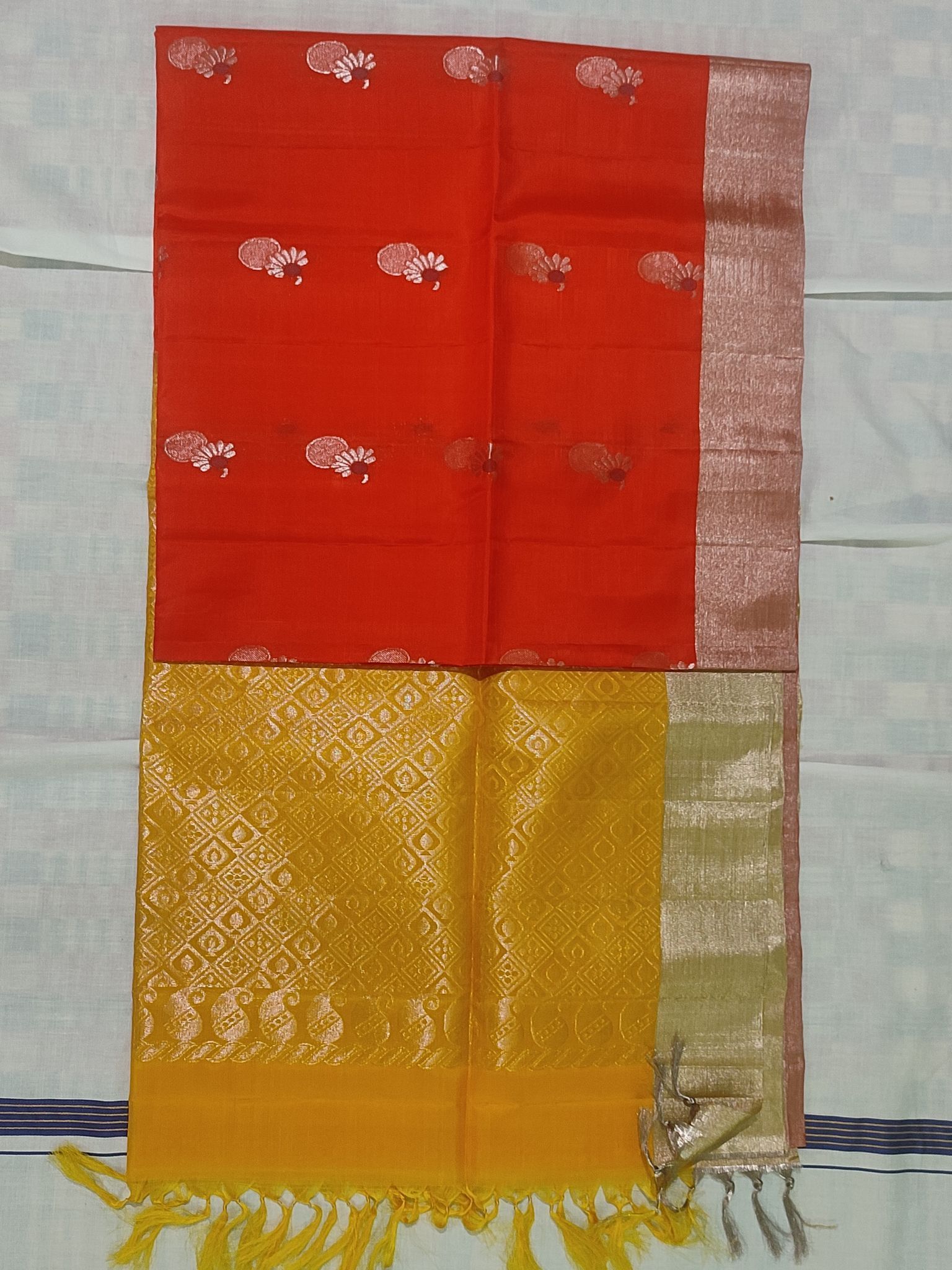 Kanchipuram pattu sarees