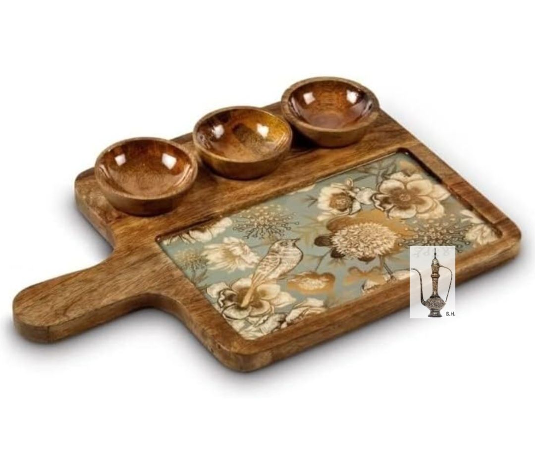 Sara Home Mango Wood Serving Chipdip/Dosa/Chees/Snacks Tray Printed Enamel Serving Platter with Handle Appetizer Plate Serving Platter With 3 Bowls