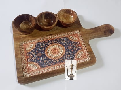 Sara Home Mango Wood Serving Chipdip/Dosa/Chees/Snacks Tray Printed Enamel Serving Platter with Handle Appetizer Plate Serving Platter With 3 Bowls