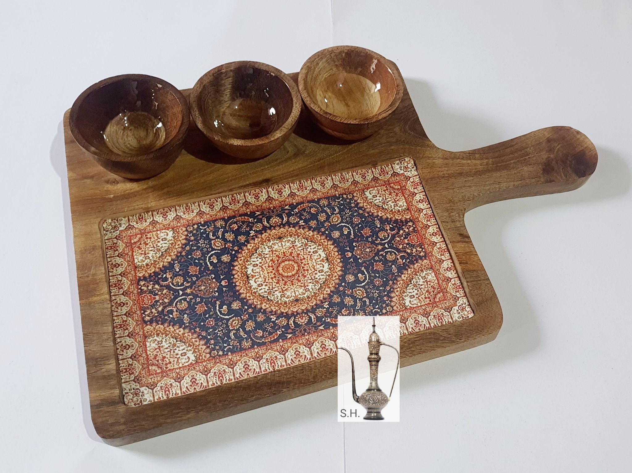 Sara Home Mango Wood Serving Chipdip/Dosa/Chees/Snacks Tray Printed Enamel Serving Platter with Handle Appetizer Plate Serving Platter With 3 Bowls