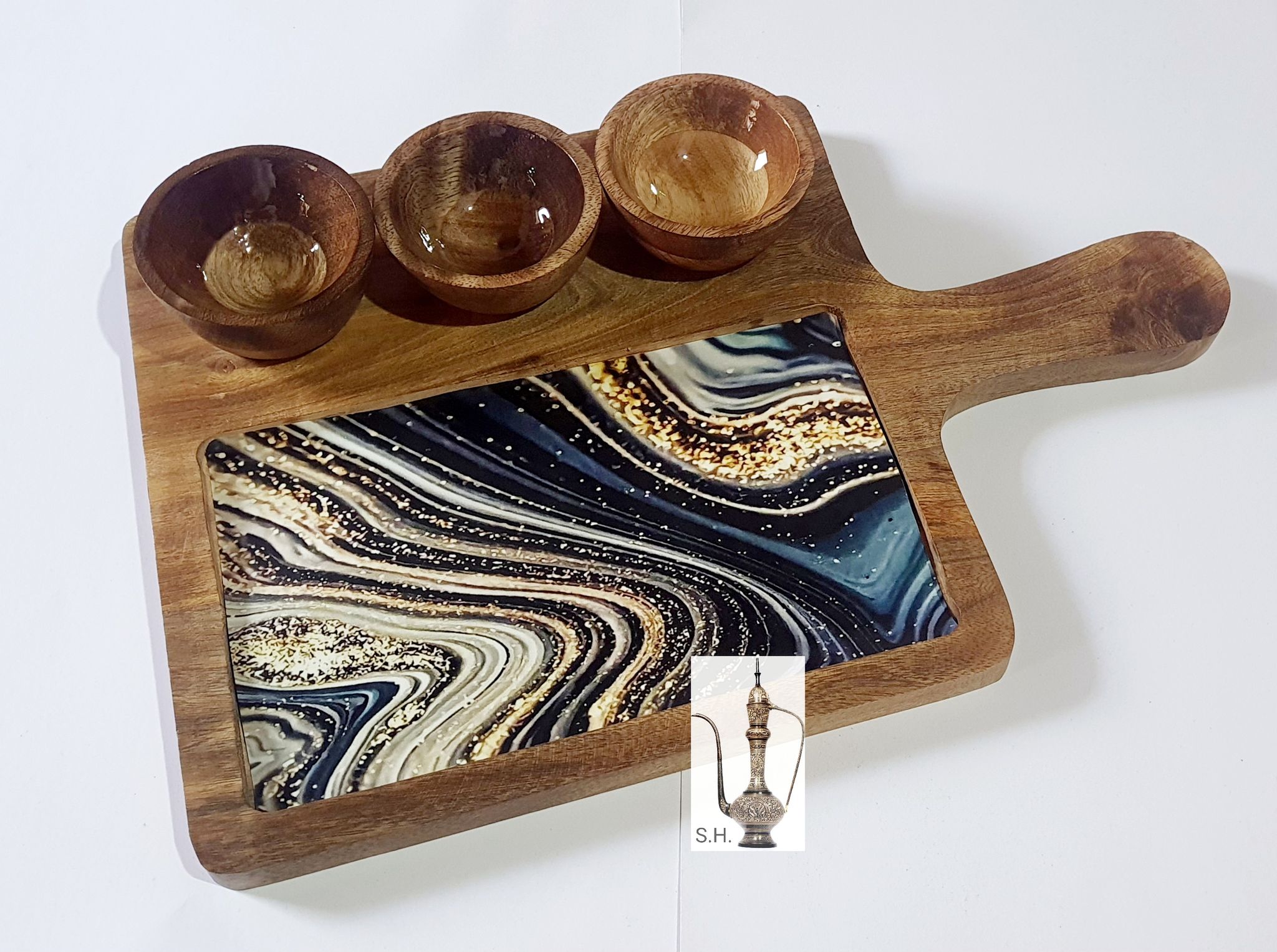 Sara Home Mango Wood Serving Chipdip/Dosa/Chees/Snacks Tray Printed Enamel Serving Platter with Handle Appetizer Plate Serving Platter With 3 Bowls
