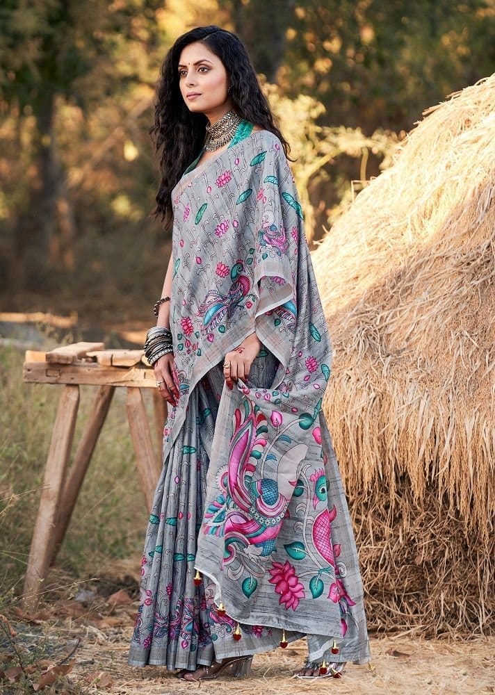 Digital Printed Cotton Saree in Grey