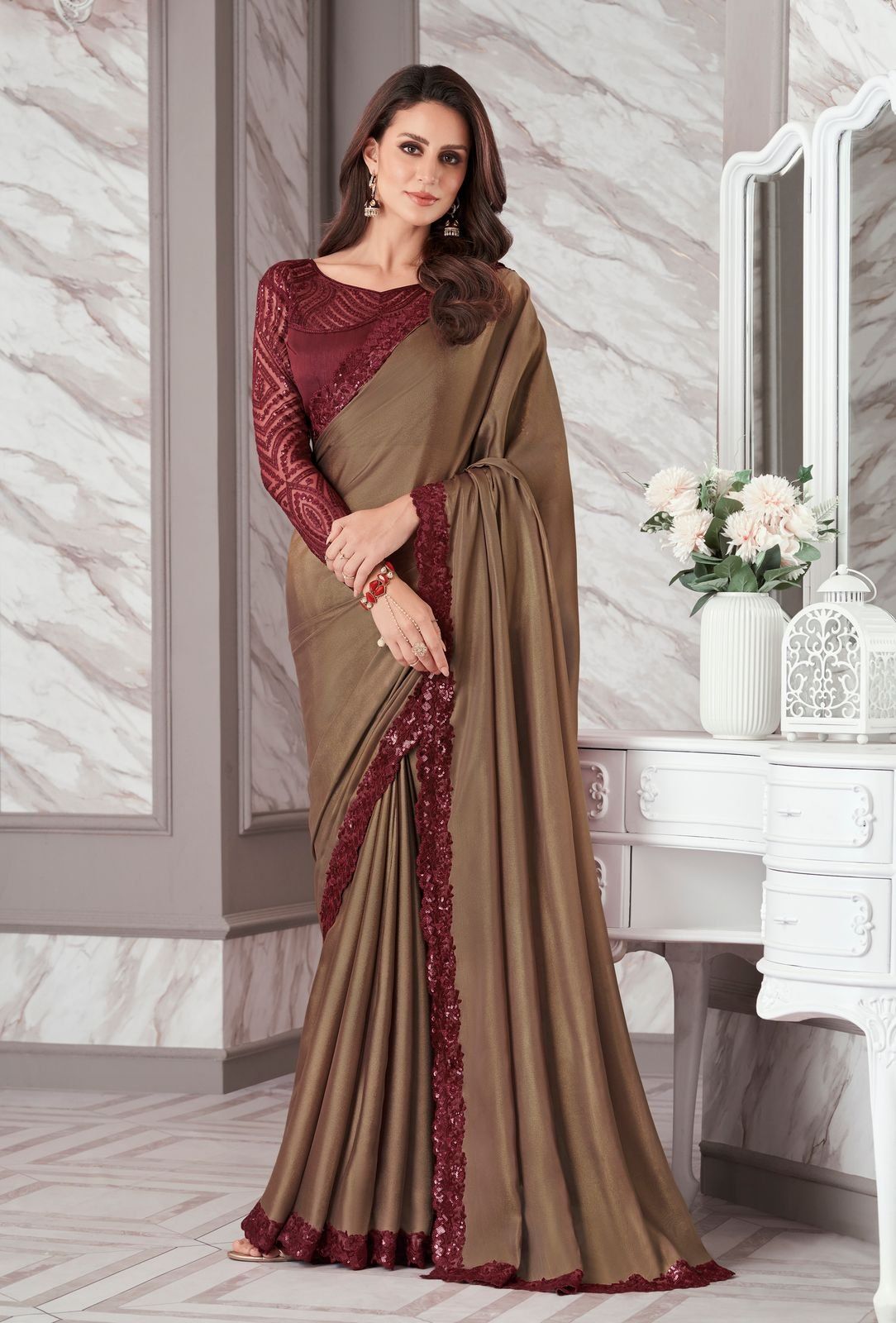 Embroidered Border Georgette Shimmer Saree in Brown