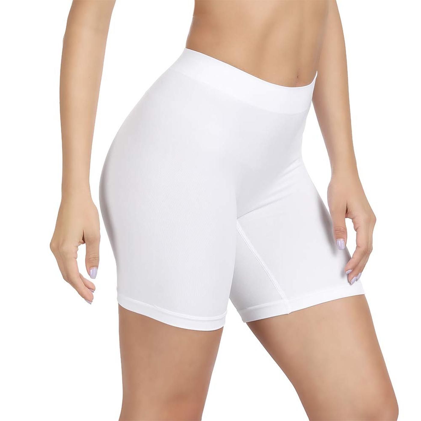 LONG SEAMLESS SHORTS