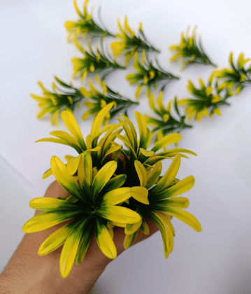 Artificial Green and yellow Color Leaf bunch, For Home Decor, Bouquet Decor, Fish tank decoration or any Decorating Purposes and DIY Crafting. Pack of 15 PCS