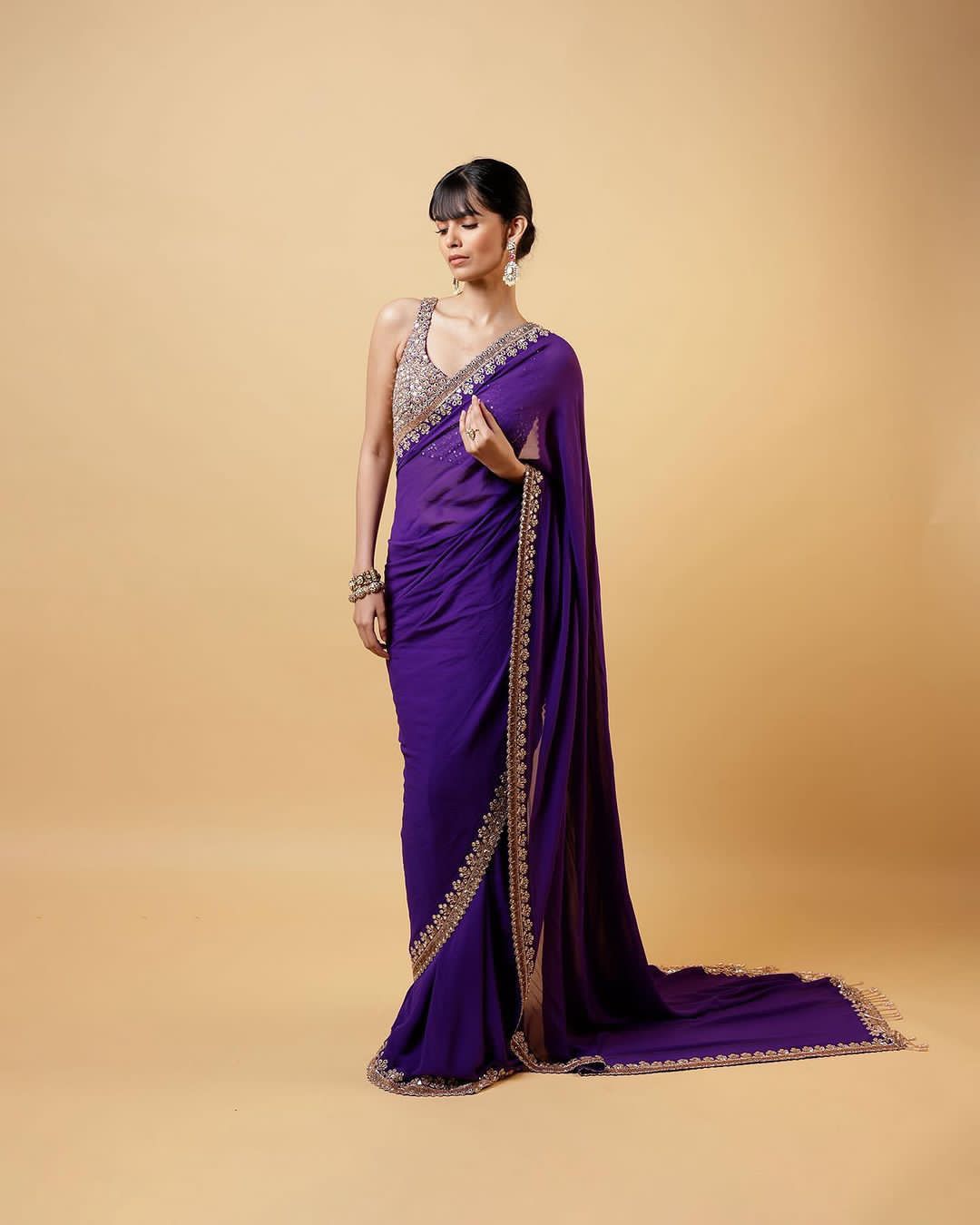 SOFT Georgette Saree Beautiful Dual Sequins Embroidery&nbsp;Work&nbsp;Border
