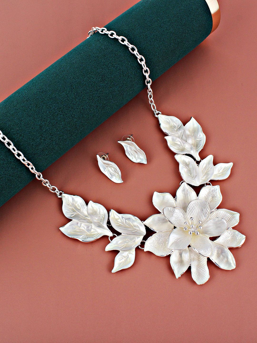 LUCKY JEWELLERY Fashion Jewelry for Women & Girls Necklace Set|Silver Plating Floral Necklace With Earrings|Birthday Gift Women Anniversary Gift for Wife Valentine Gift for Girls (480-CHSM1-1168-W)