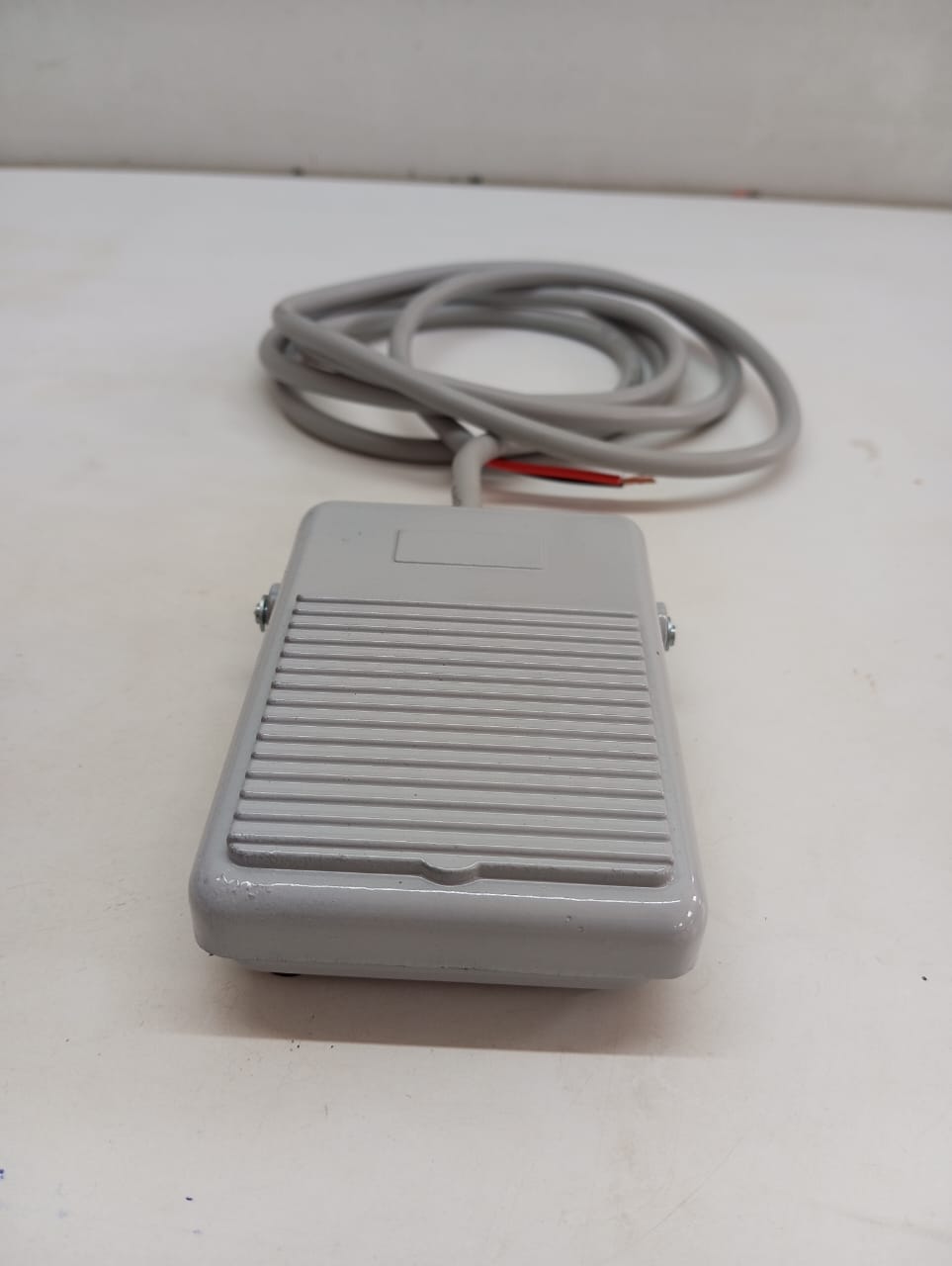 BRISK brand Foot Switch, BFS-01/A/C2.2, 10A/250VAC