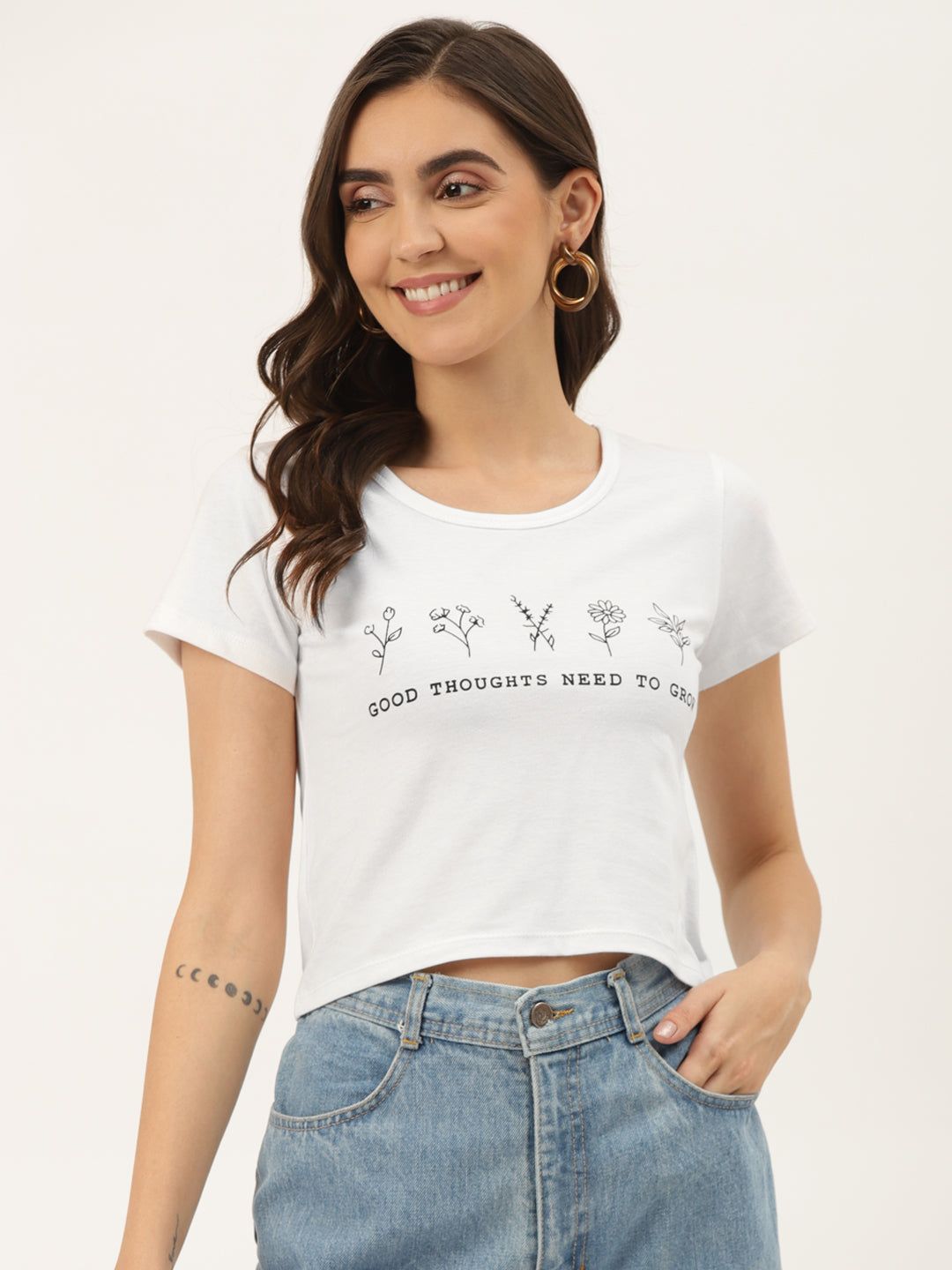 White Print Fitted Crop Top