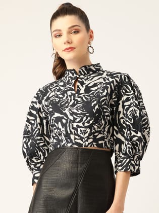 Women Black & Beige Printed Keyhole Neck Crop Top
