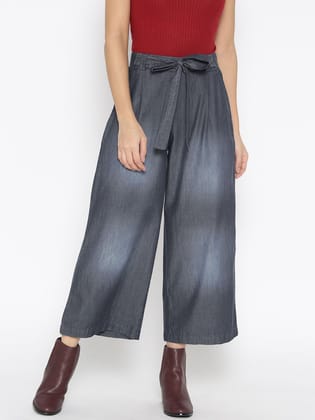 Women Navy Blue Solid Washed Chambray Regular Fit Culottes