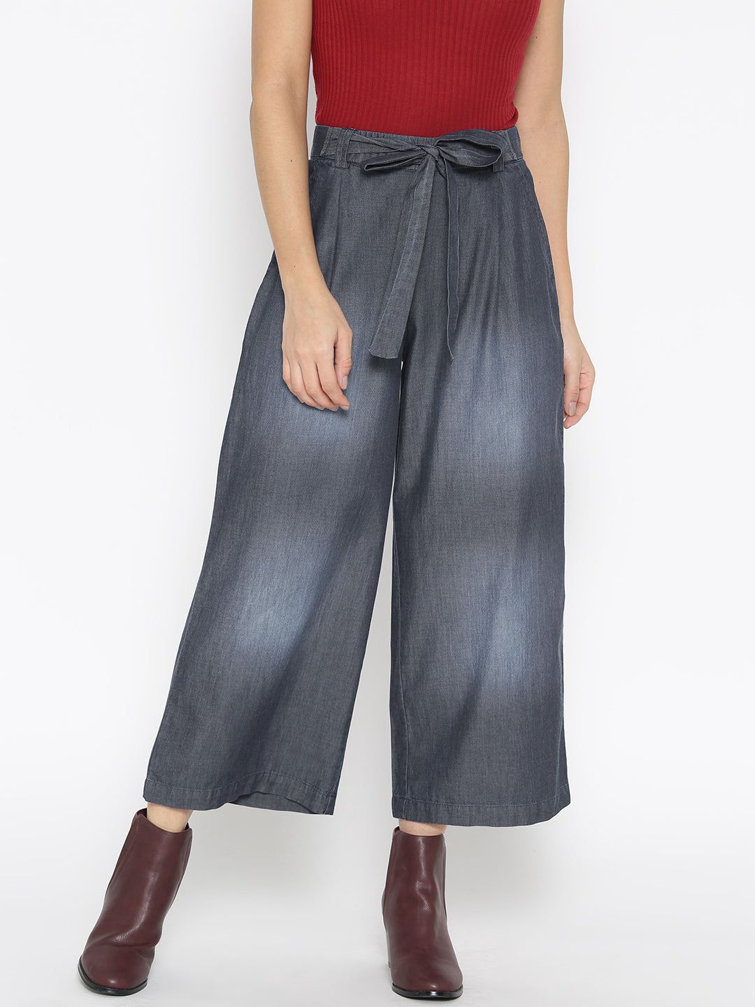 Women Navy Blue Solid Washed Chambray Regular Fit Culottes