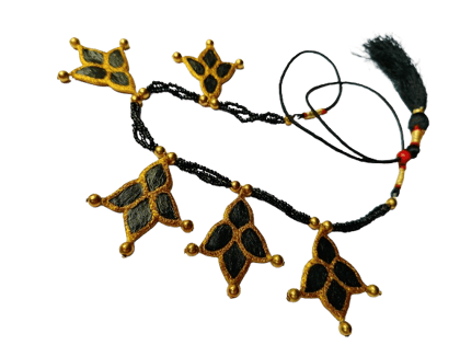 Neckpiece Neckpiece