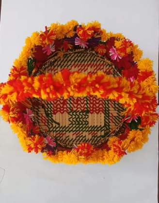 WOOLWN DECORATIVE FLOWER BASKET WOOLWN DECORATIVE FLOWER BASKET
