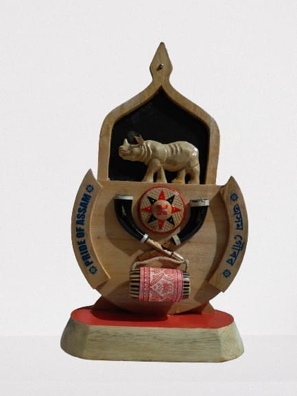 Wooden Show Piece
